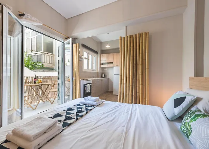 Cozy Home In The Heart Of Athens